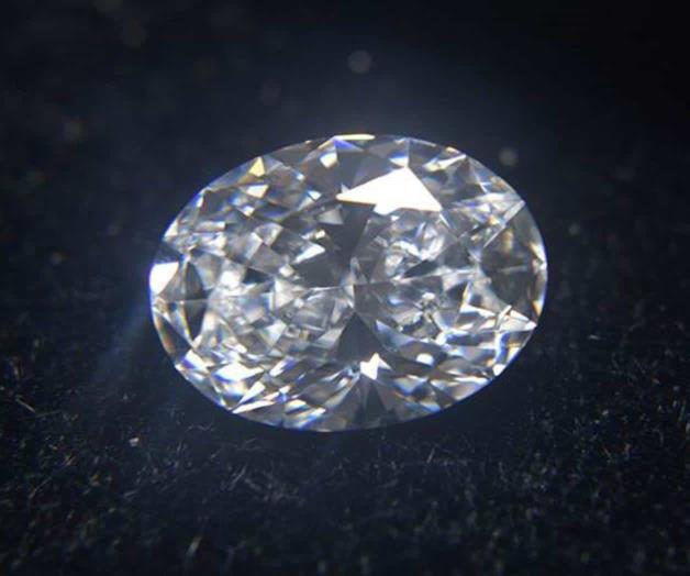 De cenizas a diamantes: Así es cómo transforman los restos de personas fallecidas en joyas De cenizas a diamantes: Así es cómo transforman los restos de personas fallecidas en joyas