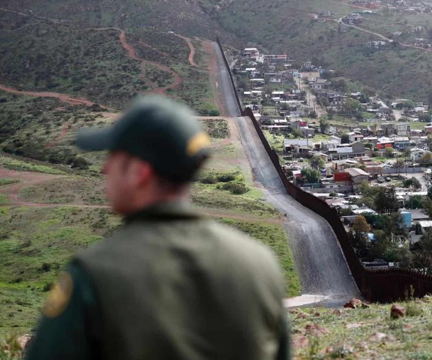 Ordena Trump despliegue de 750 agentes en frontera con México Ordena Trump despliegue de 750 agentes en frontera con México