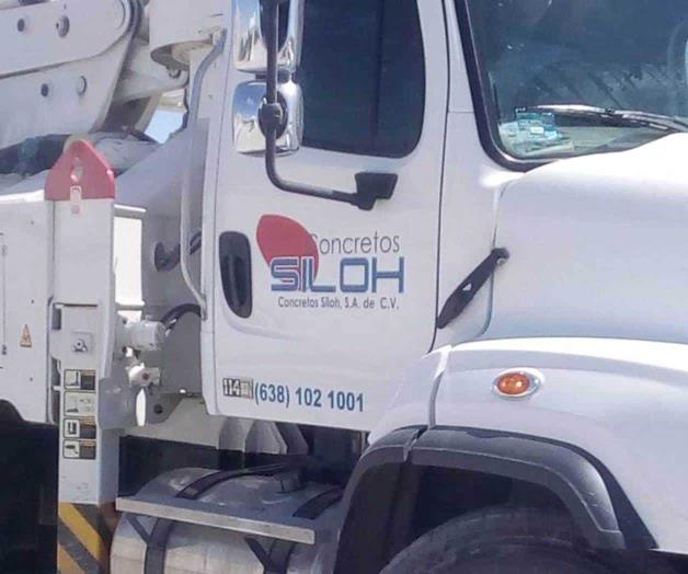 Camionero engatuza a motociclista herido