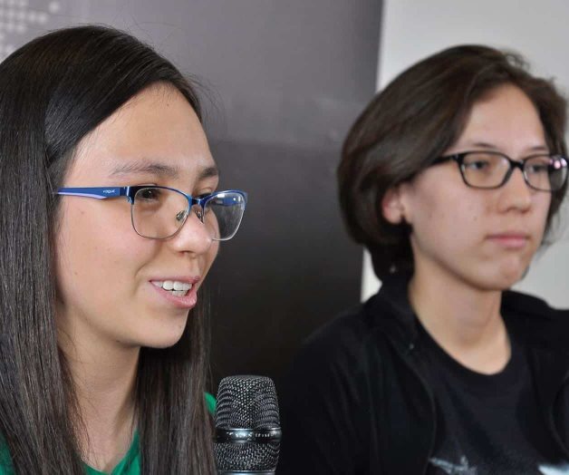 Ana Paula Jiménez y Nuria Sydykova, mexicanas de oro y plata en la Olimpiada de Matemáticas Ana Paula Jiménez y Nuria Sydykova, mexicanas de oro y plata en la Olimpiada de Matemáticas
