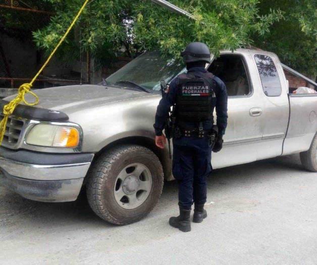 Amparan con placas de UCD Ford robada