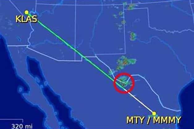Fallecen 13 personas en desplome de avión Fallecen 13 personas en desplome de avión