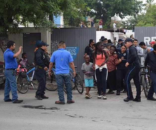 Motín de migrantes refugiados en albergue de Nuevo Laredo Motín de migrantes refugiados en albergue de Nuevo Laredo