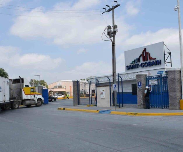 Controlan incendio en la maquiladora Saint-Gobain