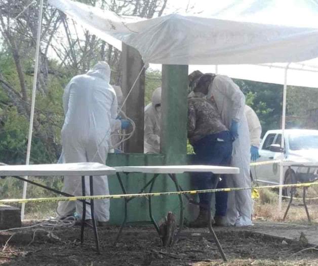 Encuentran en fosa más restos humanos Encuentran en fosa más restos humanos
