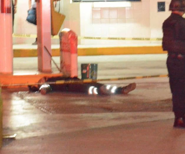 Asaltan, matan y huyen. Despachador de gasolinera es asesinado a quemarropa Asaltan, matan y huyen. Despachador de gasolinera es asesinado a quemarropa