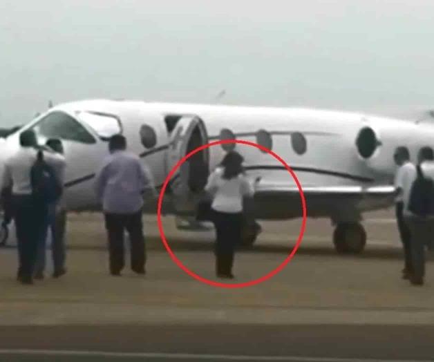 Usó Yeidckol Polevnsky avión privado en campaña