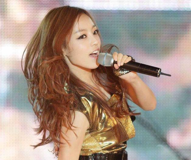 Depresión: El lado B de la fama Depresión: El lado B de la fama