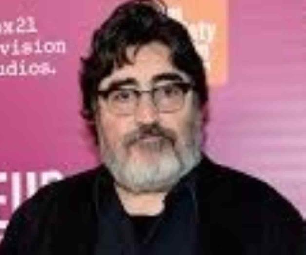 A sus 66 años, el actor Alfred Molina debutará como director