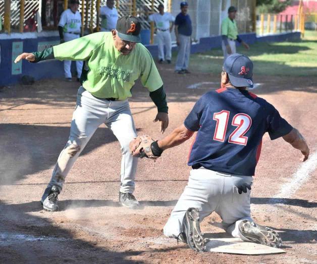 Remontada y triunfo de los Amigos