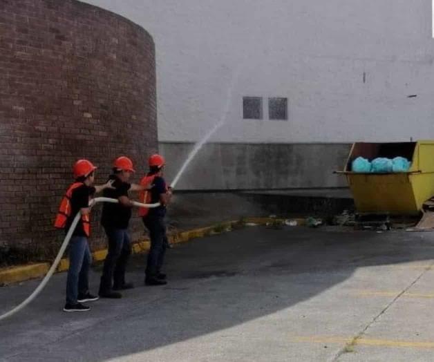 Evacuan unidades del IMSS a cerca de 400 personas