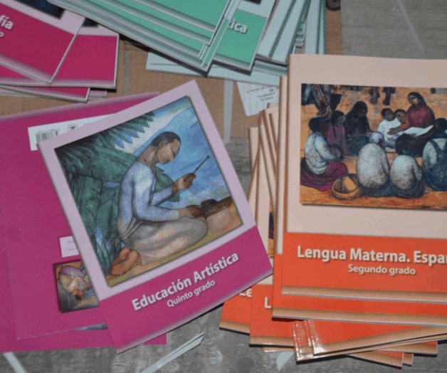 Insisten que pronto llegarán los libros
