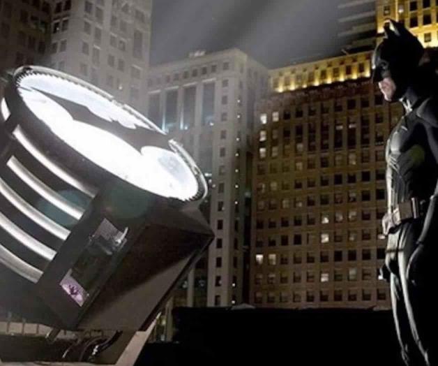 Batiseñal iluminará el cielo para festejar el 80 aniversario de  “Batman”