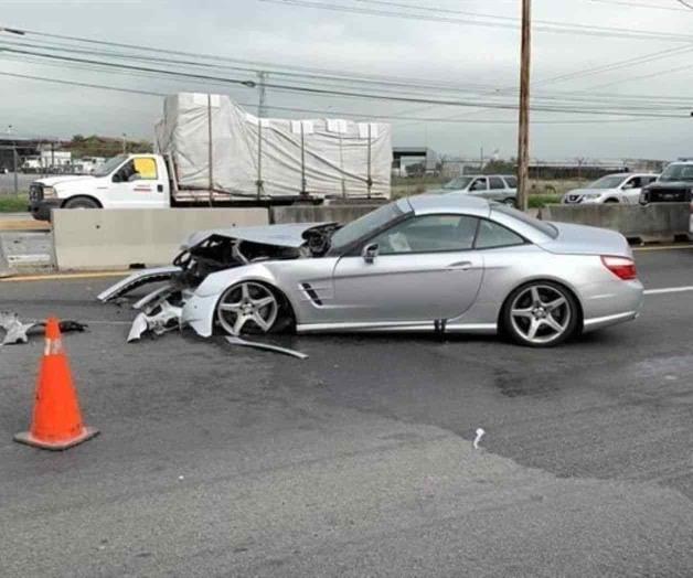Choca el Tuca Ferretti rumbo a entrenamiento