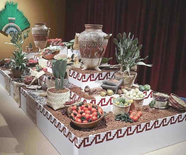 Sentarse a la mesa de Moctezuma