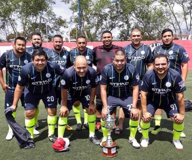 Inglaterra FC se lleva la Recopa Inglaterra FC se lleva la Recopa