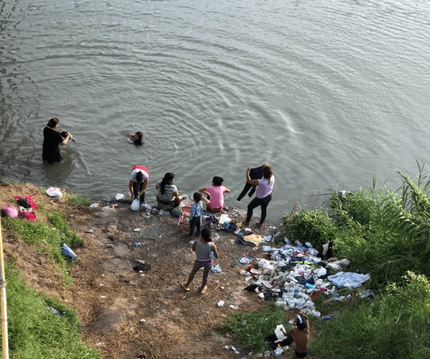 Reiteran el llamado a no meterse al río