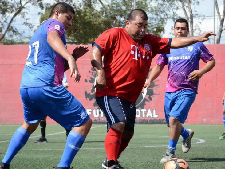 Roba Lonches pegan primero Roba Lonches pegan primero