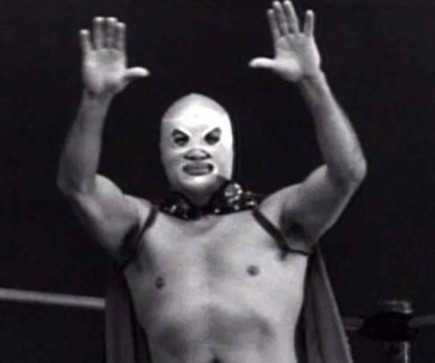 El Santo, a 102 años del natalicio del legendario luchador mexicano