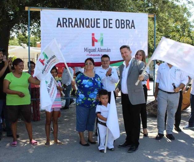 Inaugura alcalde trabajos en la red de agua potable