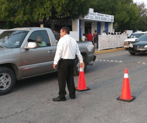 Exhortan a respetar señales en escuelas