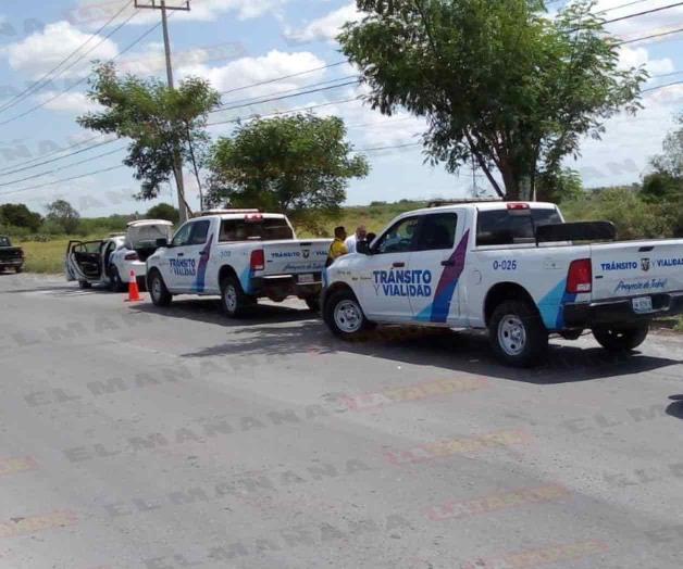 Se incendia patrulla; en plena circulación