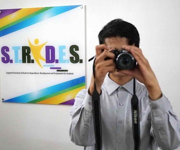 Dotan de herramientas a estudiantes especiales