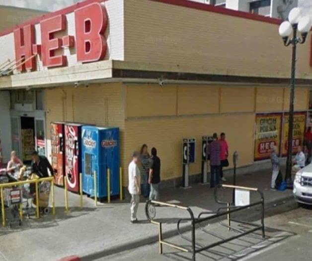 Cierran una tienda HEB tras 60 años de actividad