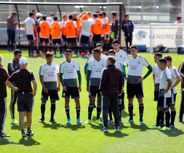 Gerardo ‘El Tata’ Martino les abre paso a juveniles en el Tri