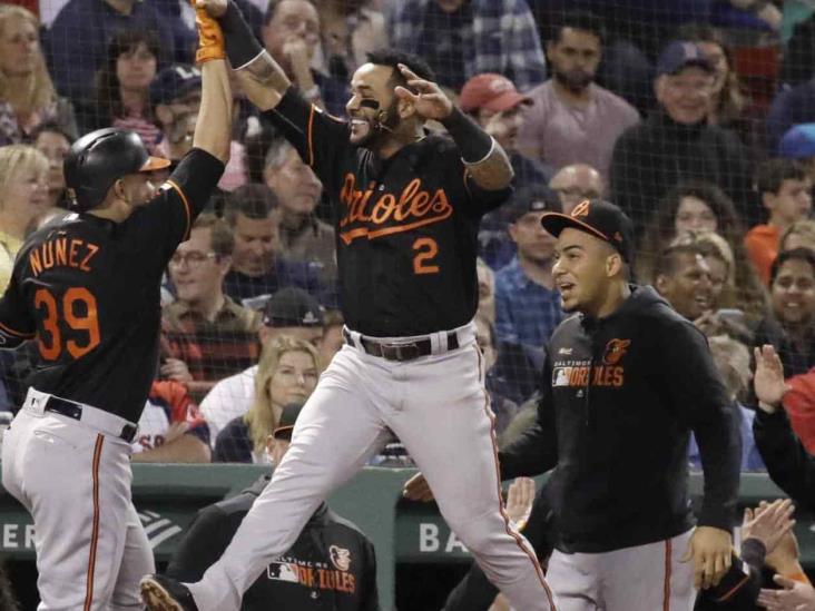 Gana Orioles primero de la serie a Boston Gana Orioles primero de la serie a Boston