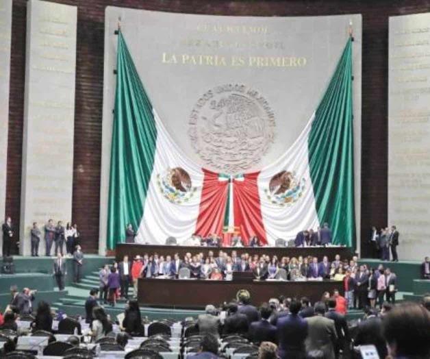 Oposición busca unirse contra AMLO y Morena