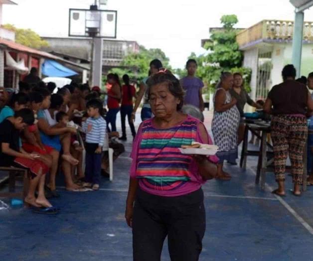 Dan refugio a 2 mil por tormenta Narda