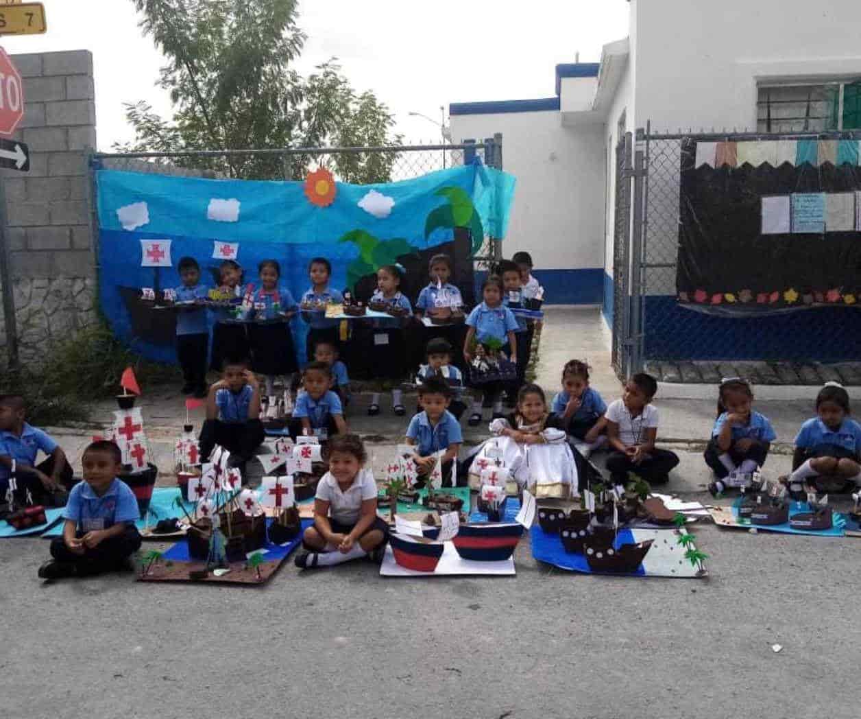 Conmemoran descubrimiento de América con maquetas