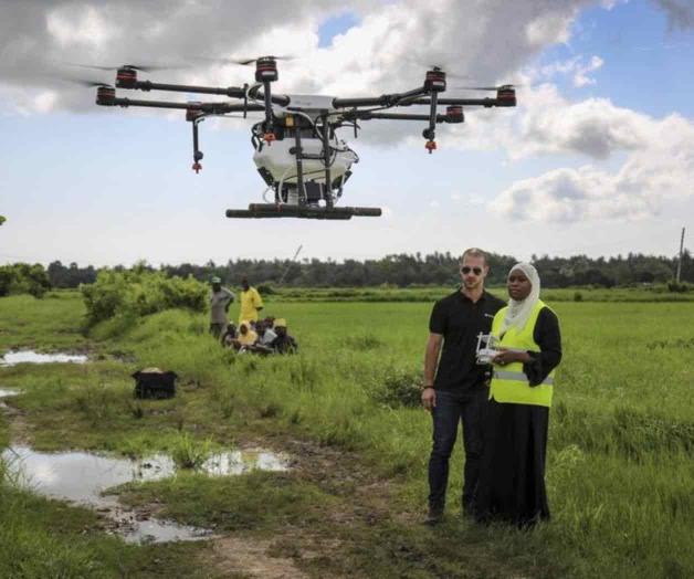Zanzíbar fumiga arrozales con drones para combatir malaria Zanzíbar fumiga arrozales con drones para combatir malaria