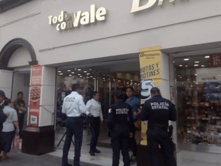 Detienen a glotona mala paga Detienen a glotona mala paga