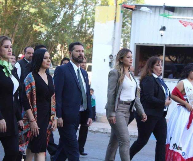 Conmemoran Aniv. de la Rev. Conmemoran Aniv. de la Rev.