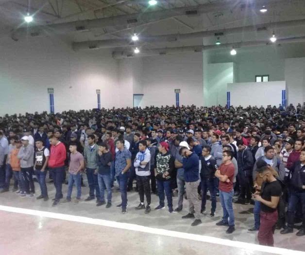 Llamado a sellar cartillas militares