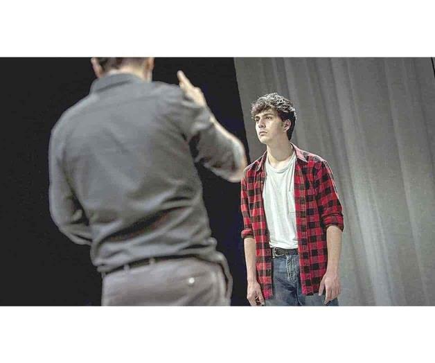 Padre e hijo, muy lejos