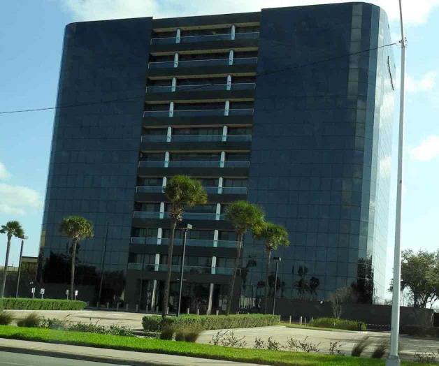 Lo condenan por cometer fraude a atención médica