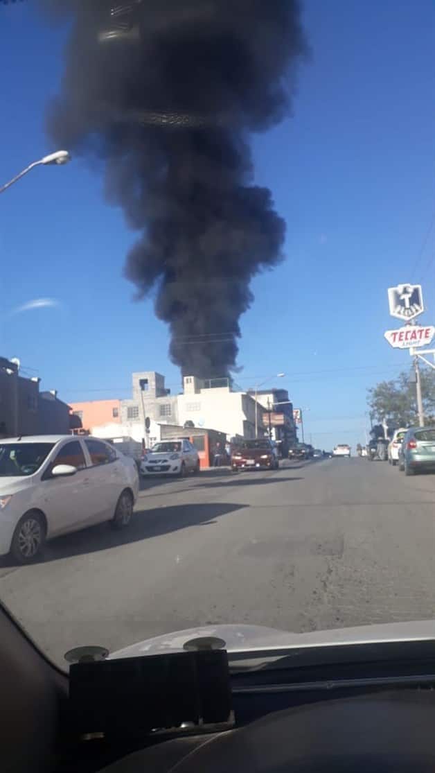 Se incendia una llantera Se incendia una llantera