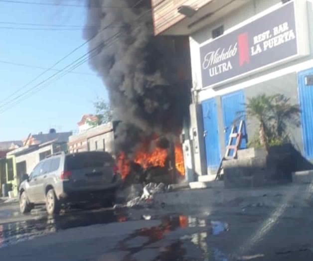 Se incendia una llantera Se incendia una llantera
