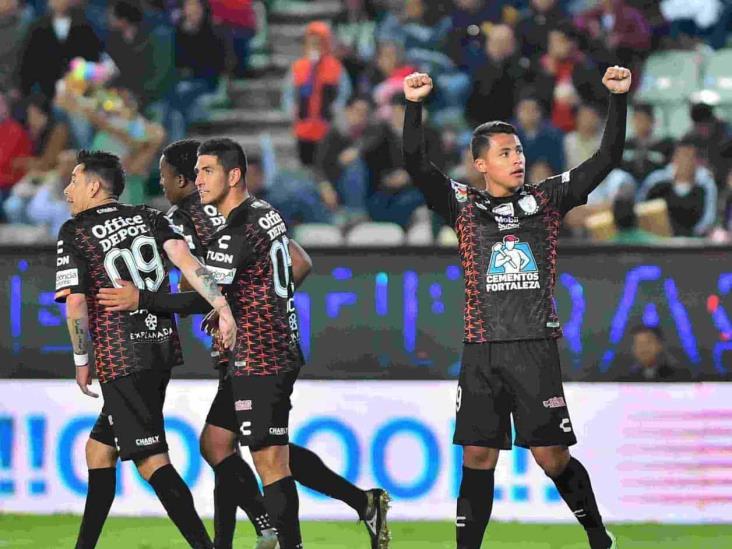 Pachuca cierra Apertura con triunfo sobre Pumas Pachuca cierra Apertura con triunfo sobre Pumas