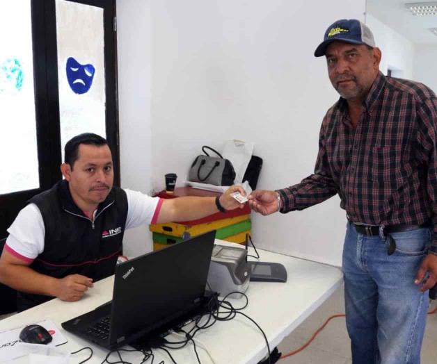 Invitan a tramitar la credencial de elector