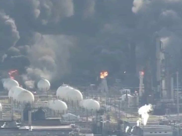 Segunda explosión en planta química en Texas Segunda explosión en planta química en Texas