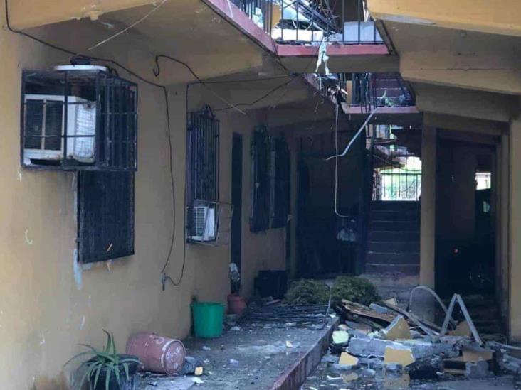 Explota tanque de gas en unos apartamentos; dos lesionados Explota tanque de gas en unos apartamentos; dos lesionados