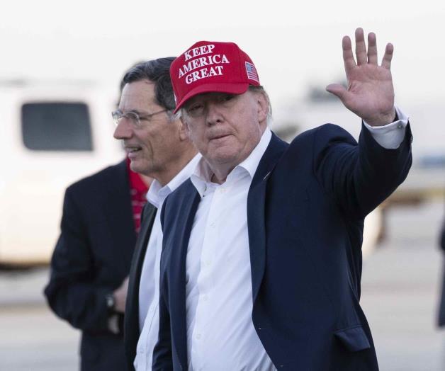 Piden a Trump que diga si desea abogados en audiencias