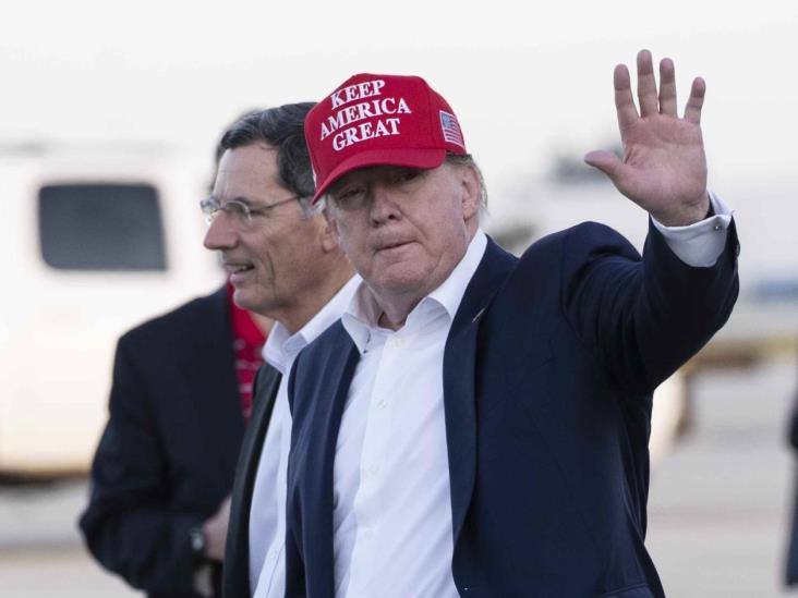 Piden a Trump que diga si desea abogados en audiencias Piden a Trump que diga si desea abogados en audiencias