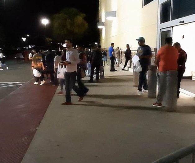 Arrasan en sólo media noche toda la mercancía