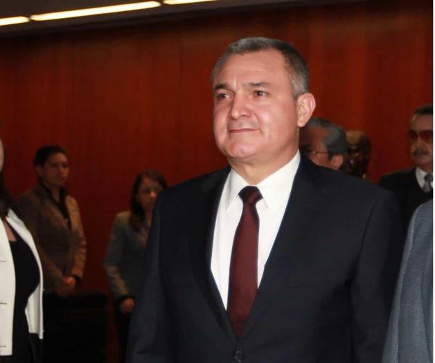 Esposa y hermana de García Luna en la mira de la UIF