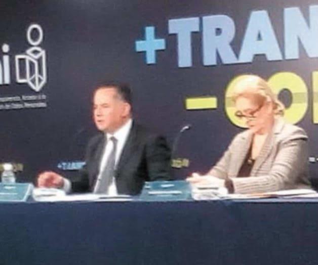 Los García Luna se apropiaron de dinero público